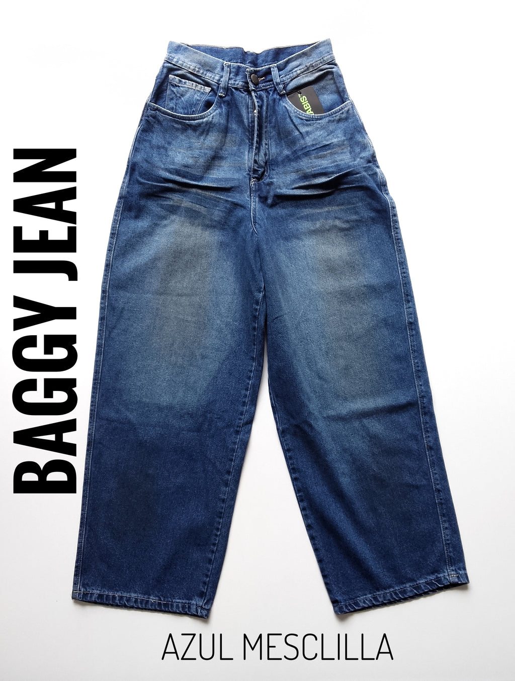 BAGGY JEAN DIRTY WASH
Luce un estilo urbano con